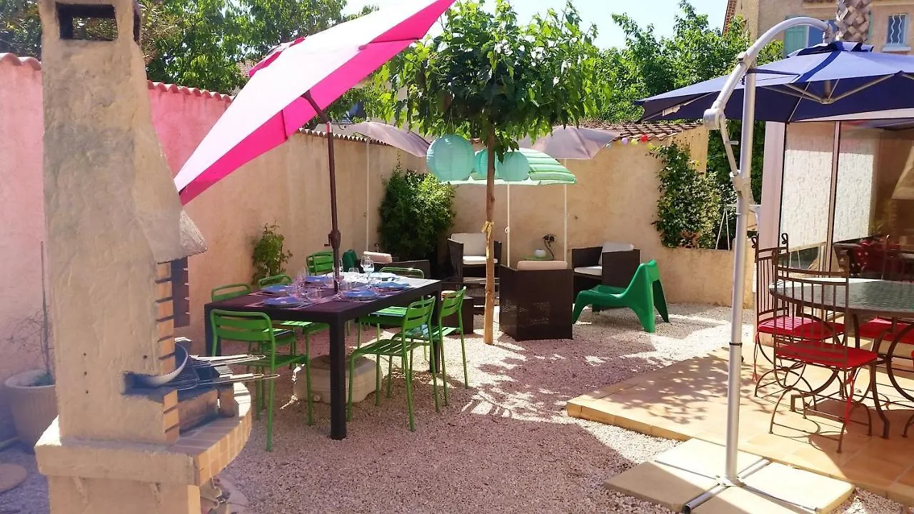 Maison Charmante A La Londe-Les-Maures, Jardin Cloture Holiday home