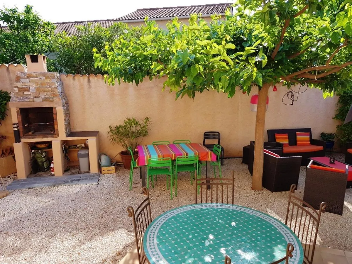 בית נופש Maison Charmante A La Londe-Les-Maures, Jardin Cloture צרפת