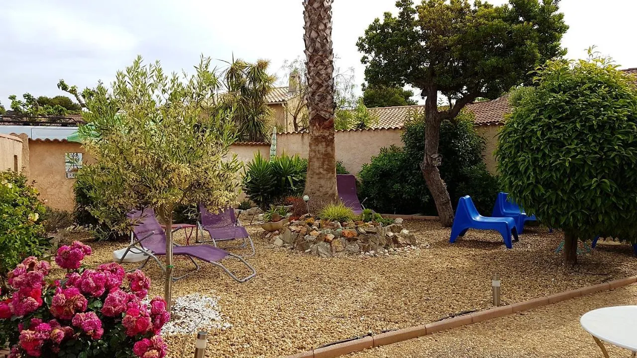 Maison Charmante A La Londe-Les-Maures, Jardin Cloture